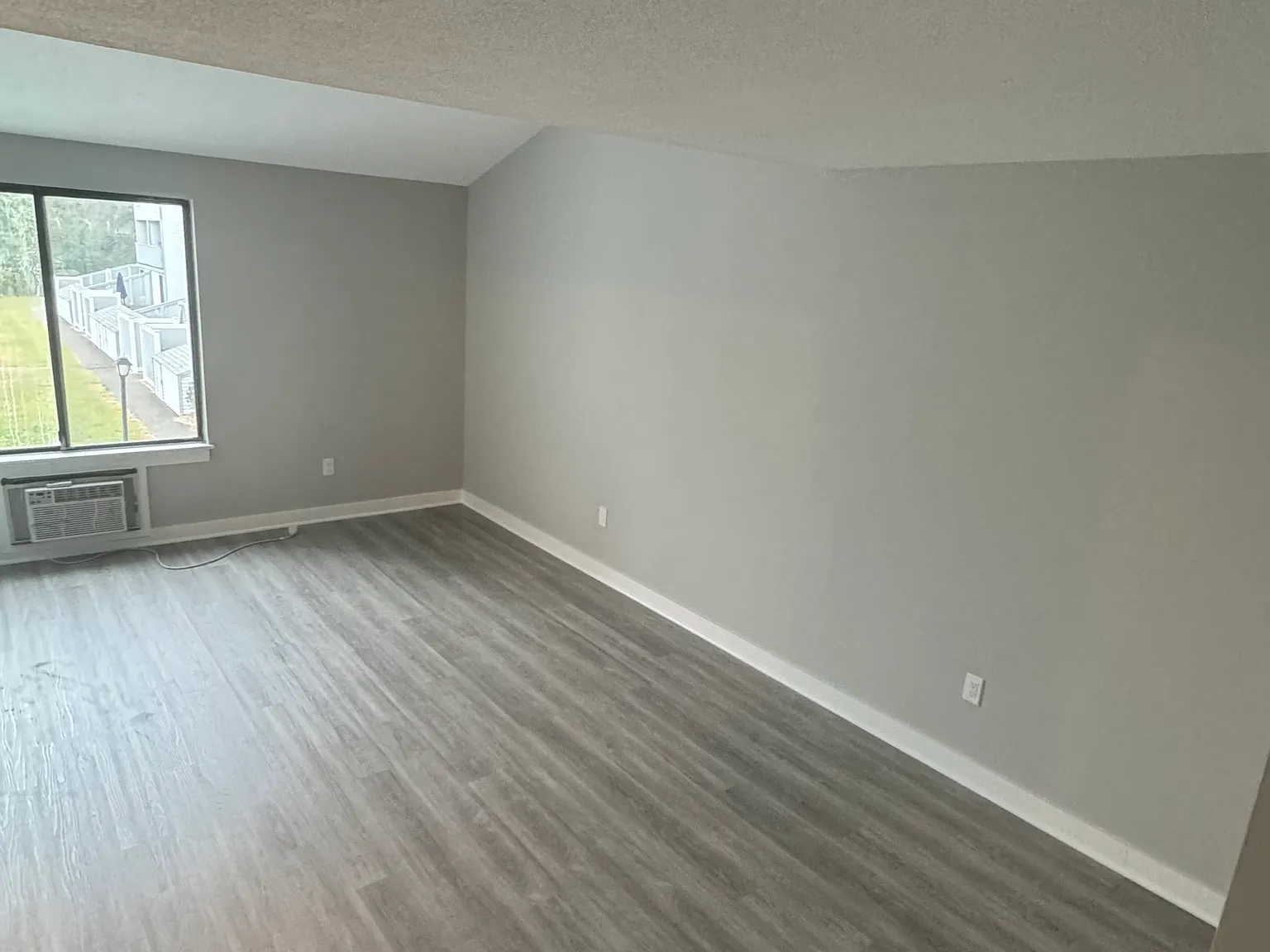 19 Hamre Ln — Photo 2