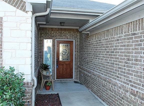 4th image of 117 Rockhaven Dr