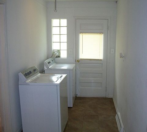 Big laundry room!