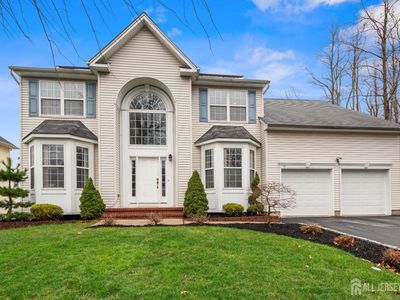 11 Winding Brook Way, Edison, NJ, 08820