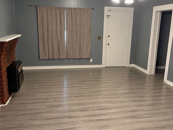 3rd image of 514 Speedway Ave