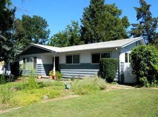 1702 SW Rogue River Ave, Grants Pass, OR 97526