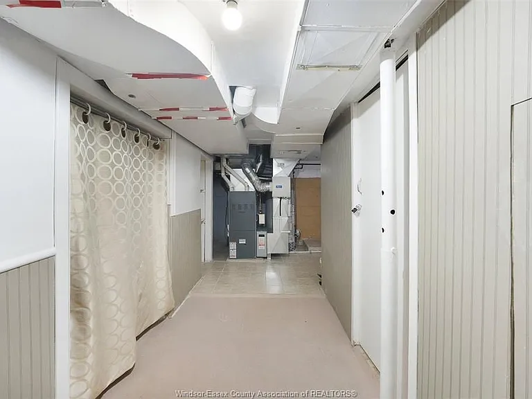 907 Gladstone Ave #MAIN — Photo 16