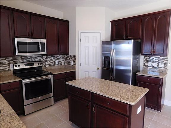 5th image of 8852 Cameron Crest Dr