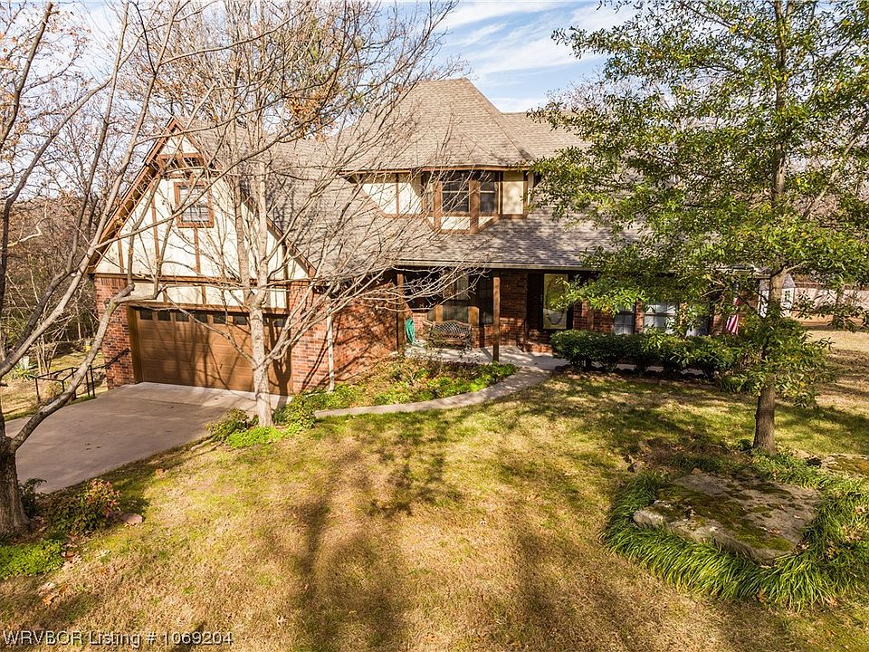 1st image of 604 Azure Hills Dr