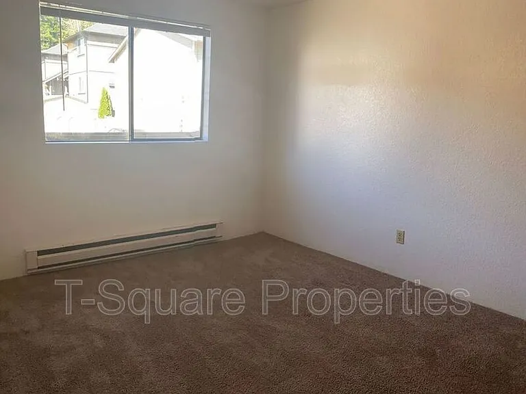 7125 Rainier Dr #1 — Photo 14