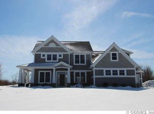 364 Coastal View Dr, Webster, NY 14580