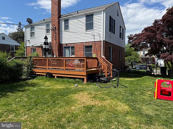 3rd image of 5921 Williamsburg Rd