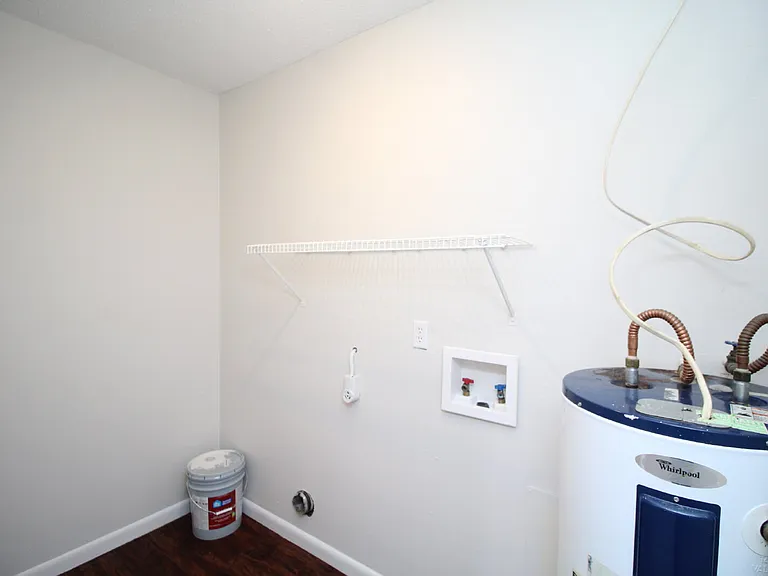 5078 Barbara Ln — Photo 15