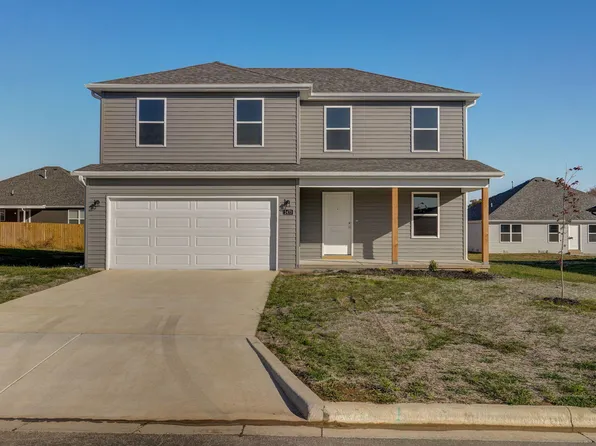 2473 E Spaniel Street, Republic, MO 65738