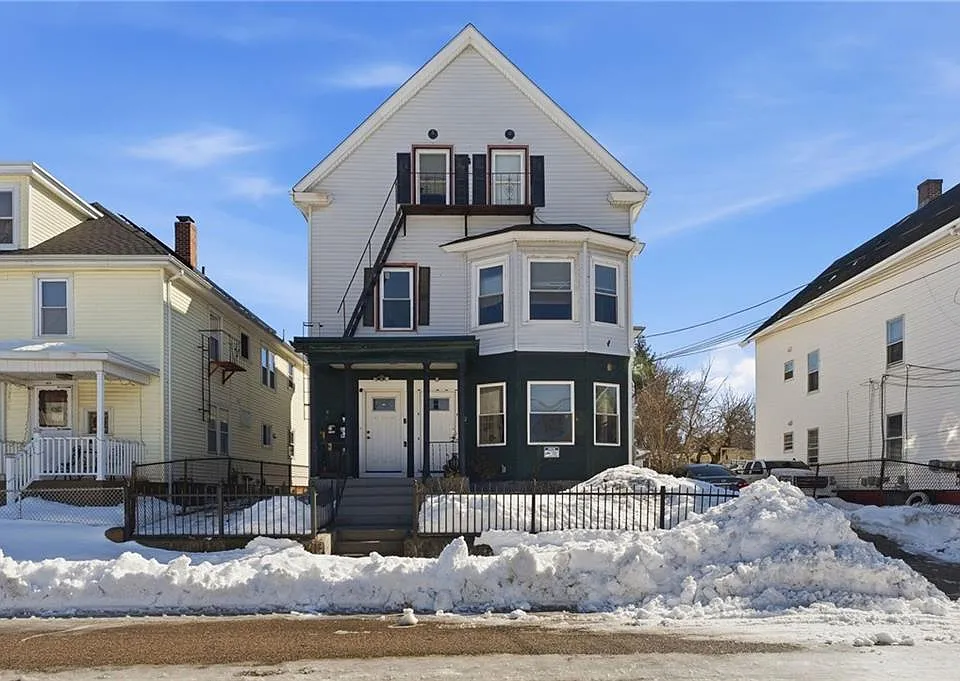 97 Greene St #1