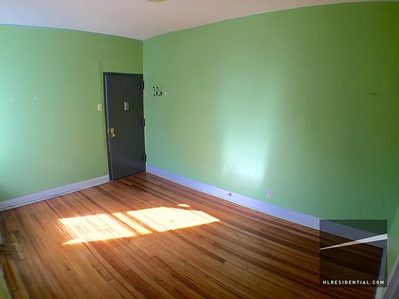 2nd image of 1231 31st Ave APT 4A