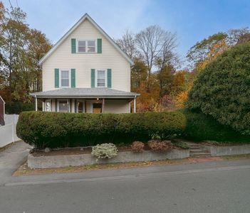 8 Hancock St, Melrose, MA, 02176