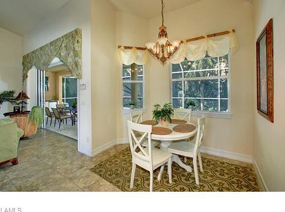 5th image of 860 Seagrape Dr