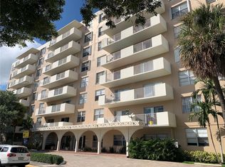 1455 N Treasure Dr APT 2M, North Bay Village, FL 33141