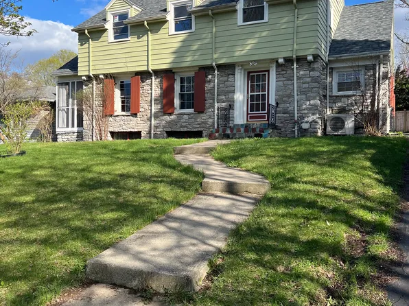 105 Enfield Pl, Syracuse, NY 13214