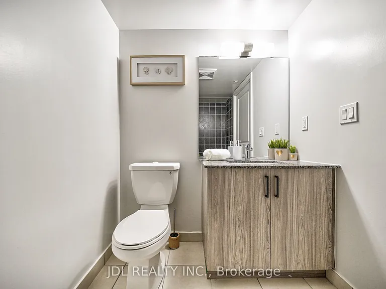 20 Meadowglen Pl #334 — Photo 24