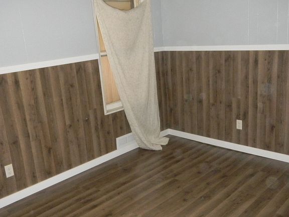 4th image of 1015 8th St