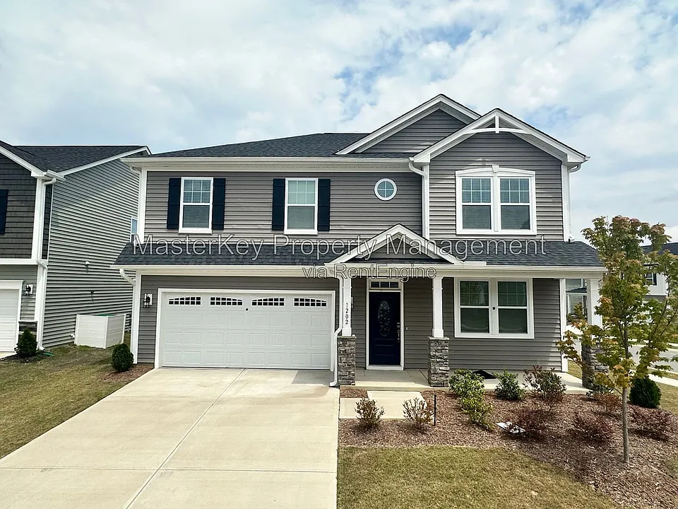 1202 Briar Gate Dr