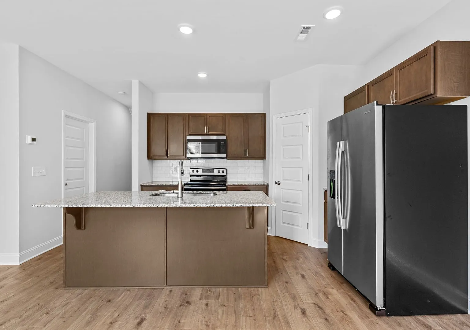 $500 Off Your First Full Month- Move in Special! Brand New 3 Bedroom Townhome in Smithfield! — Photo 4