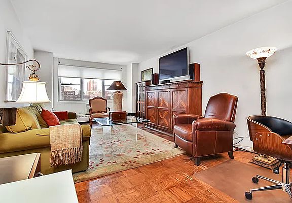 5th image of 333 E 79th St #18VV