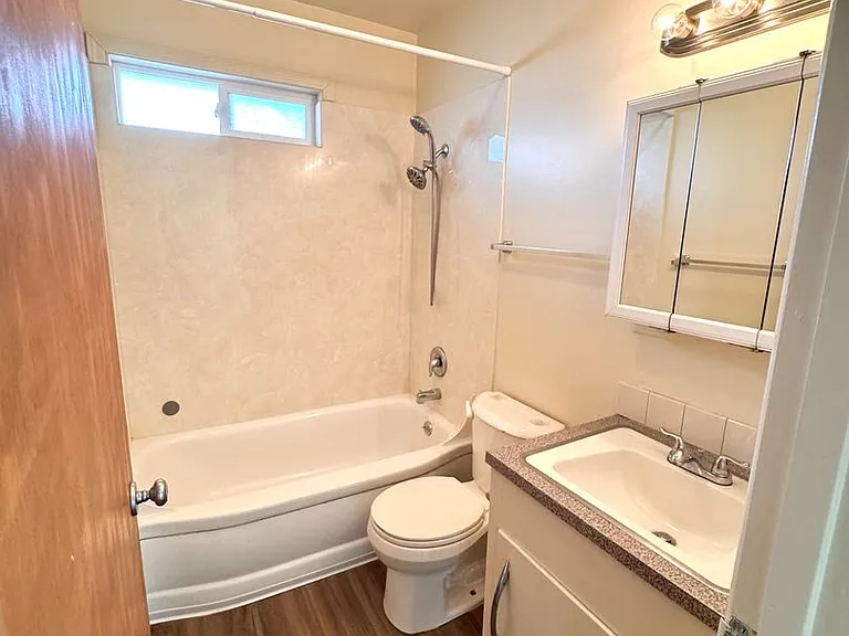 Beca Apartments — Photo 42