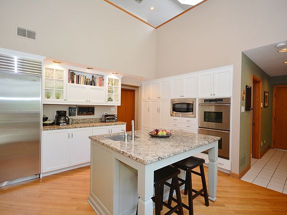 Mud room,laundry off kitchen