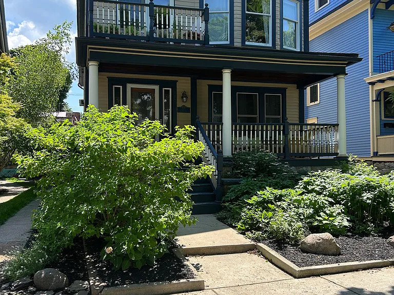 117 Norwood Ave #2 — Photo 3
