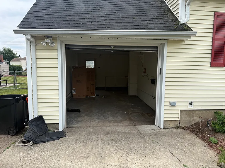 585 Mountainview Dr — Photo 35