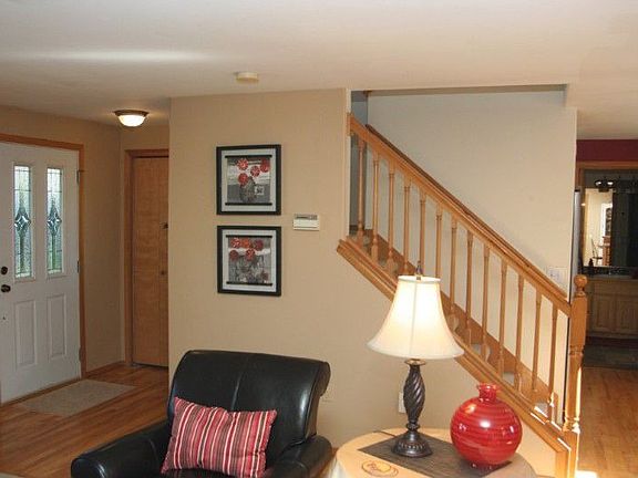 4th image of 2229 Gardiner Dr