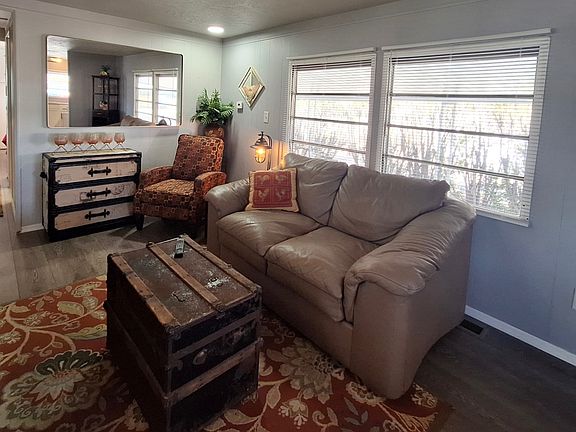3rd image of 1855 W Wickenburg Way #24