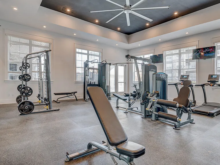 Overlook at Riverside Gym with Weights