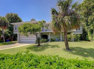 946 Bay Esplanade, Clearwater, FL 33767