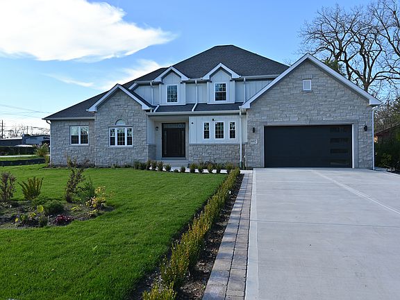 2nd image of 602 Glenshire Rd