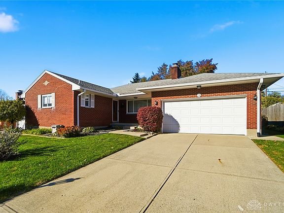 3rd image of 791 Willowdale Ave