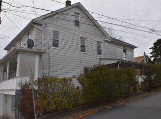 301 W Patterson St, Lansford, PA 18232