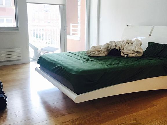 5th image of 50 Oceana Dr W APT 5D