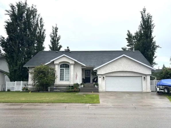38 NE Blueberry Dr, Whitecourt, AB T7S 1R2