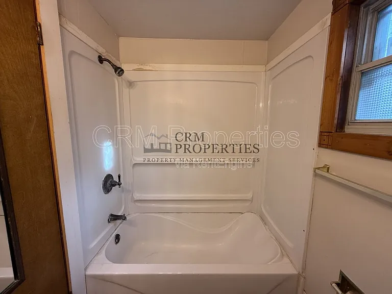2324 N Buckeye St — Photo 14