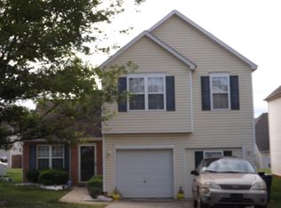 7132 Fox Point Dr, Charlotte, NC 28269