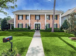 10903 Candlewood Dr, Houston, TX 77042