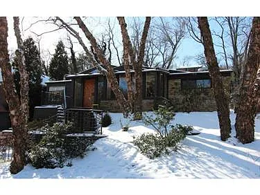 6740 Forest Glen Rd photo 1