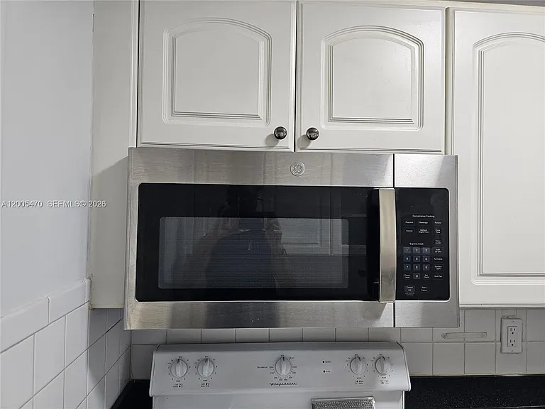 1719 Wiley St #2 — Photo 10