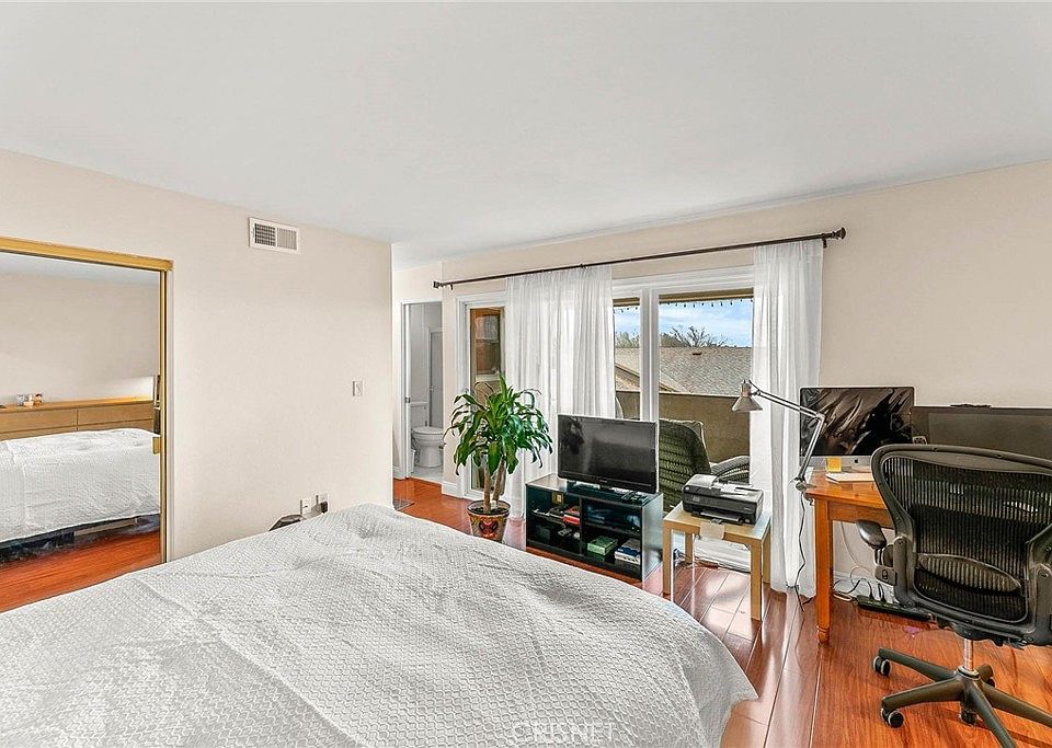 20078 Avenue Of The Oaks Newhall, CA, 91321 Apartments for Rent Zillow