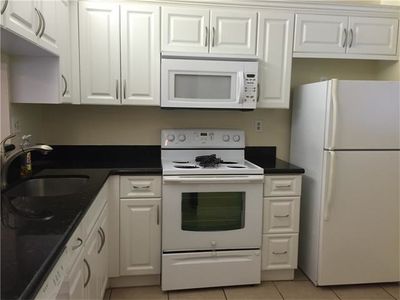 10865 SW 112th Ave APT 204, Miami, FL, 33176