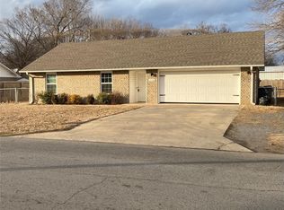 2316 E Augusta St, Muskogee, OK 74403