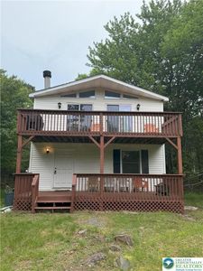 281 Fern Ridge Rd, Blakeslee, PA, 18610