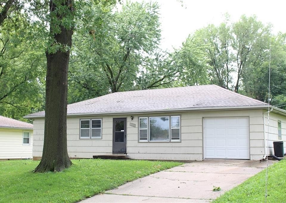 8533 Troup Ave, Kansas City, KS 66112 MLS 2447425 Zillow