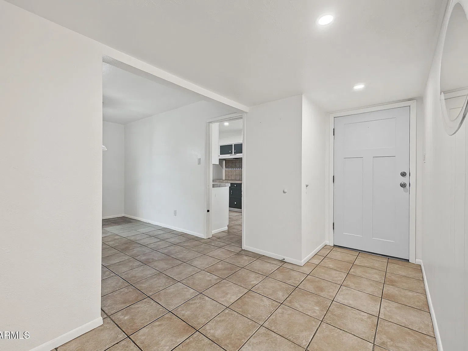 3 bed, 2.0 bath, 1457 sqft, $2,600 — Photo 2