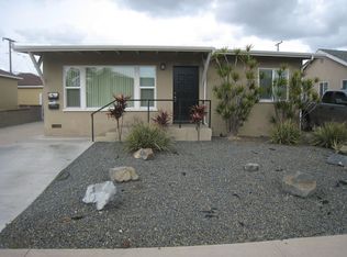 215th12233-35, Hawaiian Gardens, CA 90716